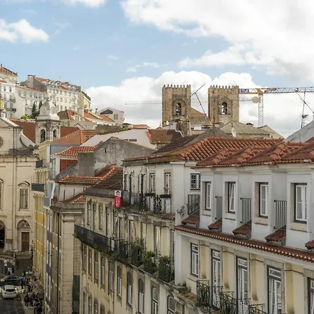 拜科萨西恩lv尊贵公寓 Lisboa