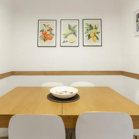 Апартаменты Lv Premier Baixa- Cn *